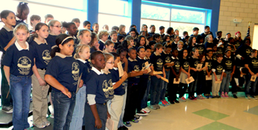  Lynn Oaks fifth-graders perform the D.A.R.E. song. 